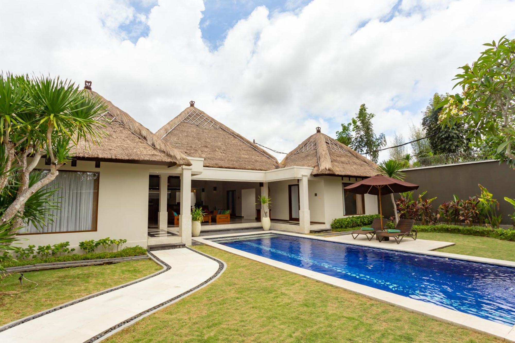 The Mutiara Jimbaran Boutique Villas Exteriör bild