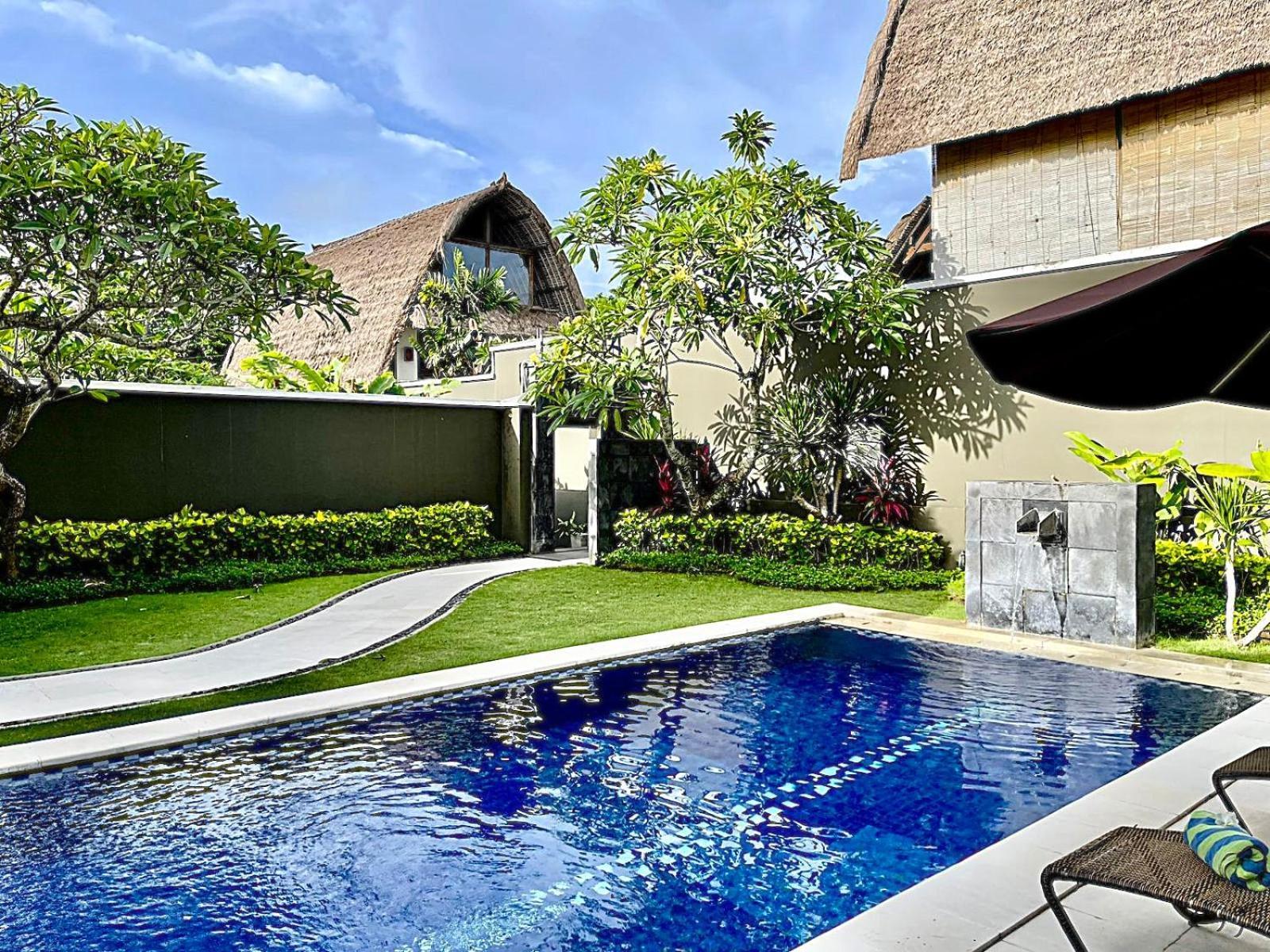 The Mutiara Jimbaran Boutique Villas Exteriör bild