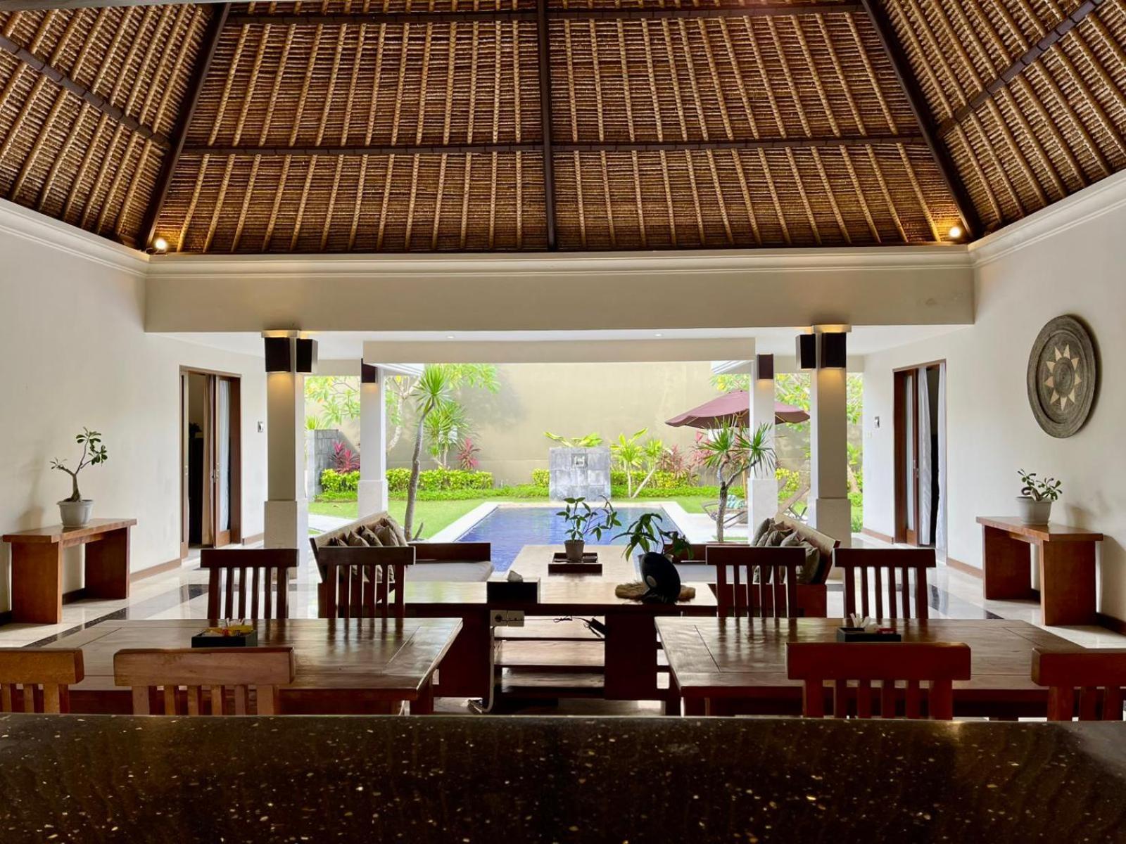 The Mutiara Jimbaran Boutique Villas Exteriör bild